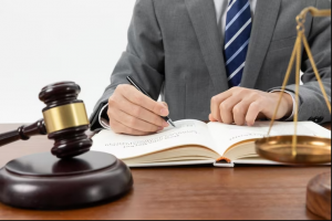 Choosing the Right Legal Consultant: Key Considerations for Businesses